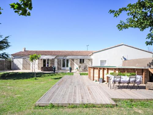 Holiday Home L' amandier by Interhome