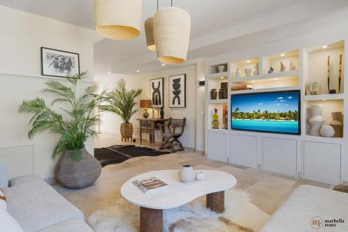Costabella Townhouse Ref #82
