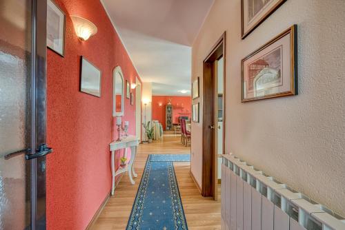 Φωτογραφία από το άλμπουμ του Villa Soffia with Private Pool σε Pazin