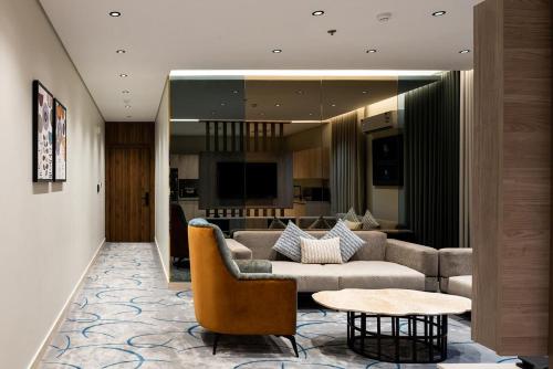 Гостиная зона в أجنحة لفيف السلام - Lafif Apartments-Al-Salam