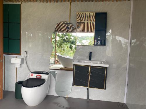 Koupelna v ubytování An Yên Villa Đà Lạt