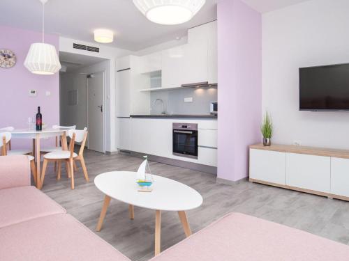 Apartments Dva Galeba - One Bedroom Apartment with Terrace 102