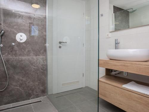 Apartments Dva Galeba - One Bedroom Apartment with Terrace 102