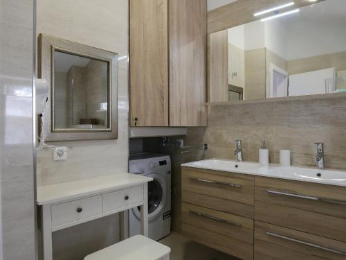 Amorino of Dubrovnik Apartments - One Bedroom Apartment with Balcony and Sea View