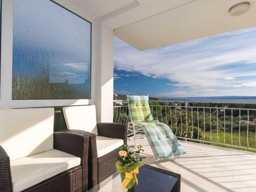 Apartment Salvagno - Two Bedroom Apartment with Balcony and Sea View