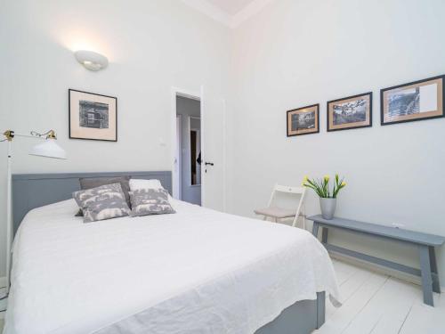 Apartment Ranieri - One Bedroom Apartment with City View