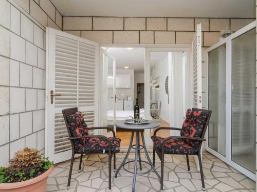 House Apartments Ariva - Studio Apartment with Balcony 2 Adults - A2