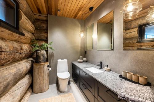 Phòng tắm tại Villa V