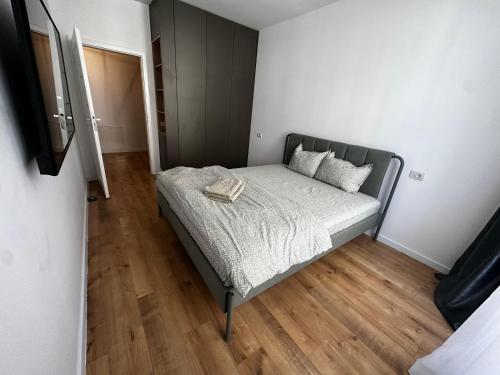 Postel nebo postele na pokoji v ubytování Modern apartment Campeador 10 minutes to center