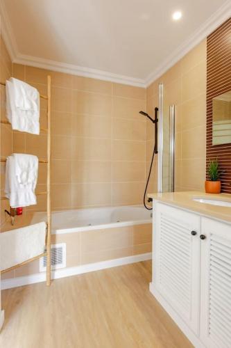 BrisaMar Villas 2: Sol, Mar, Serenidade