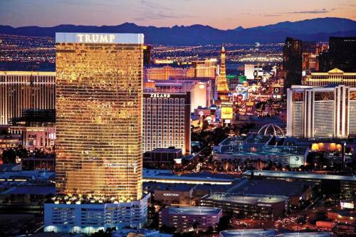 a view of a city with a trump building at Five Star Trump Hotel No Resort And Cleaning Fees in Las Vegas