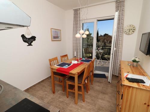 Apartments Trstenica-One Bedroom Apartment with Balcony C