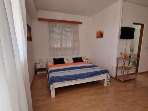 Apartments Vanja kara Biograd - Studio Apartment with Terrace