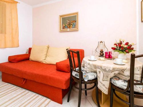 Apartments Nicol - One-Bedroom Apartment with Terrace