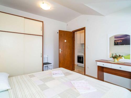 Apartment Matej - One Bedroom Apartment rtava s Dakse