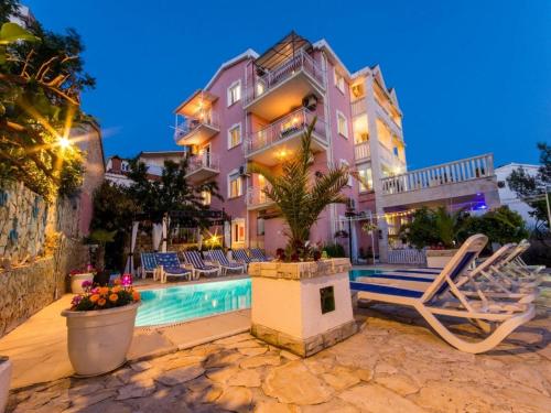 Villa Stil - One Bedroom Apartment with Balcony and Sea View 104 Luxsor