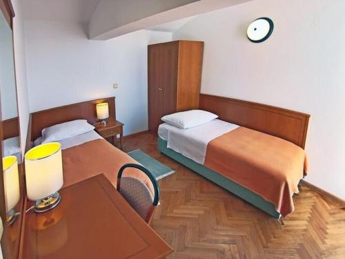 Apartments Sipa - Premium Two Bedroom Apartment with Balcony and Sea View Apartman A
