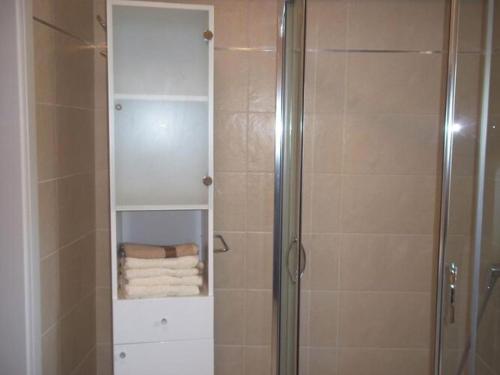 Apartment Sunshine - Two Bedroom Apartment with Sea View