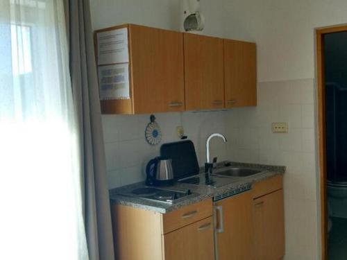 Apartments Vala - One Bedroom Apartment with Balcony and Sea View A4