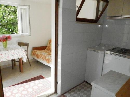 Villa Hortenzia - One-Bedroom Apartment with Terrace-2