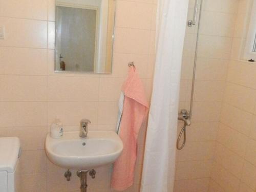Villa Hortenzia - One-Bedroom Apartment with Terrace-2