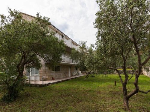 Apartments Sany - One Bedroom Apartment with Balcony and Sea View