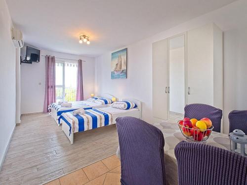 Apartments Grljevi - Studio Apartment with Sea View and Balcony A2