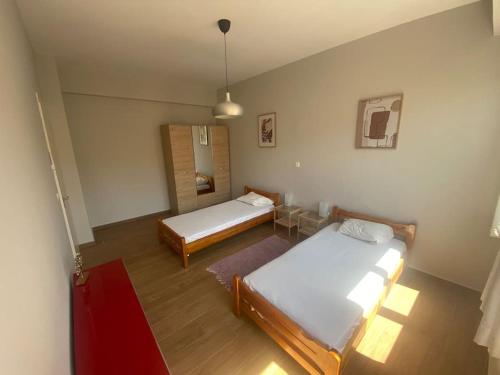 Ydrea Piraeus port apartment