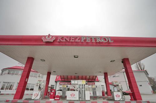 a hydrogen fueling station at a gas station at Prenociste Knez in Sombor