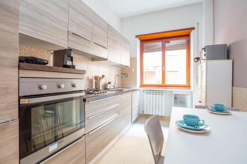 St Peters Colorful 3BDR Apartment