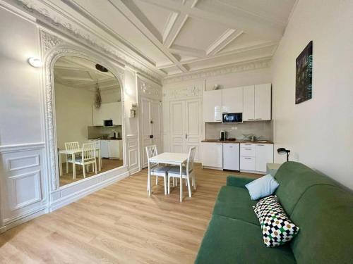 Le Boudoir - Proche Paris - 20MC