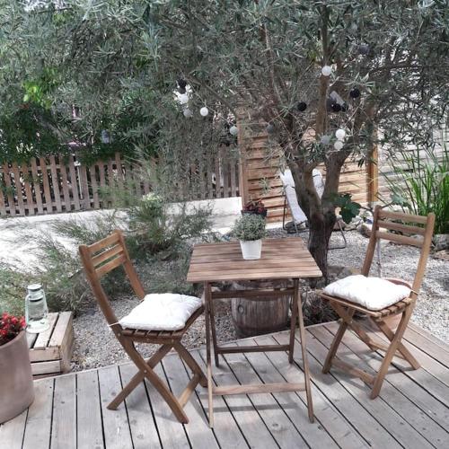 Zahrada ubytování Gîte plain-pied avec jardin terasse