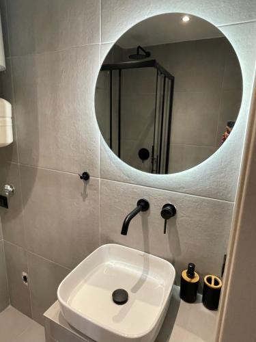 Ladadika Urban Suites