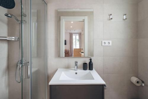 Casa Atrio - Wonderful studio near Barcelona cathedral