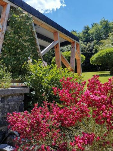 Jardín al aire libre en La Chouette BY OUT & LODGE