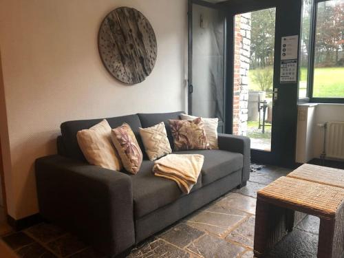 Zona de estar de La Chouette BY OUT & LODGE