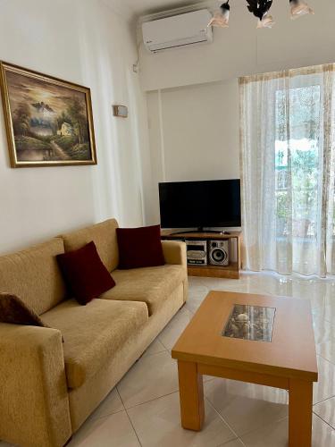 TOMS apartment Acropolis district