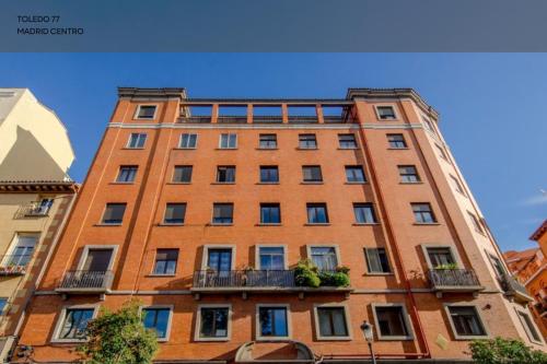 Excelente piso de 3 habitaciones en La Latina-Centro