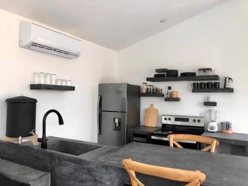 Casa Obscura Modern Surf Shack