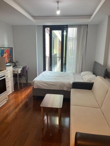 Cosy Studio Flat -One Room in a new residence near Taksim