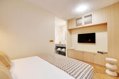 ONIRI - Serviced Apartment in Place Vendôme