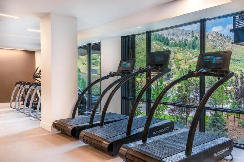 Fitness centrum a/nebo fitness zařízení v ubytování Havens 01 by Snowmass Mountain Lodging