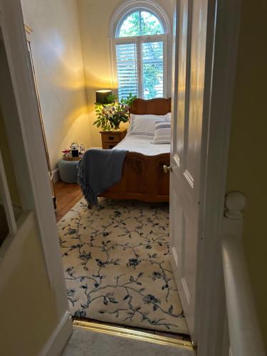 Katil atau katil-katil dalam bilik di Albany house Harborne
