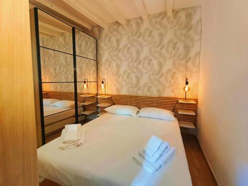 YR Apartments - Ticinese - Duomo in 10 Min by Tram