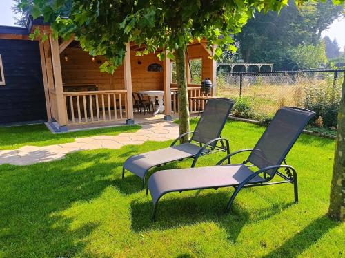 Zahrada ubytování "Huisje op de Veluwe" met privé Jacuzzi en Bar!