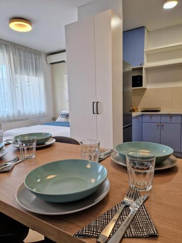 Studio apartment Zen Zagreb with free garage