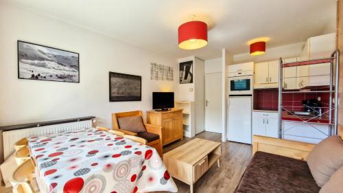 Photo de la galerie de l'établissement Résidence Les Pleiades - Appartement confortable avec cabine · Centre station · Balcon · Parking couvert MAE-7366, à Flaine