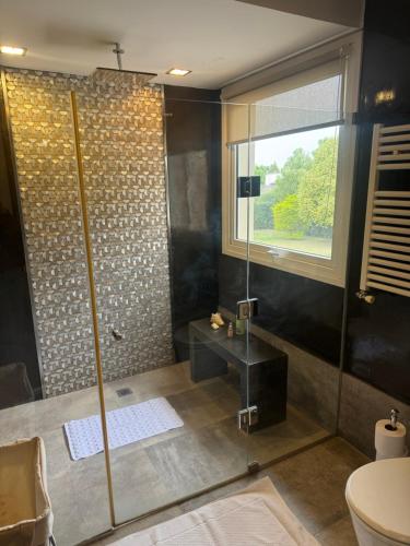Ένα μπάνιο στο Casa amplia
