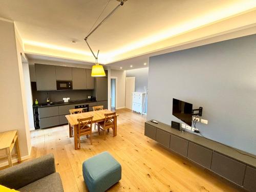 Good living photo 5