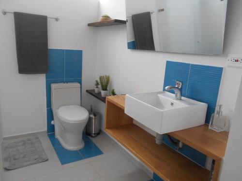 Koupelna v ubytování Moderatto Suites